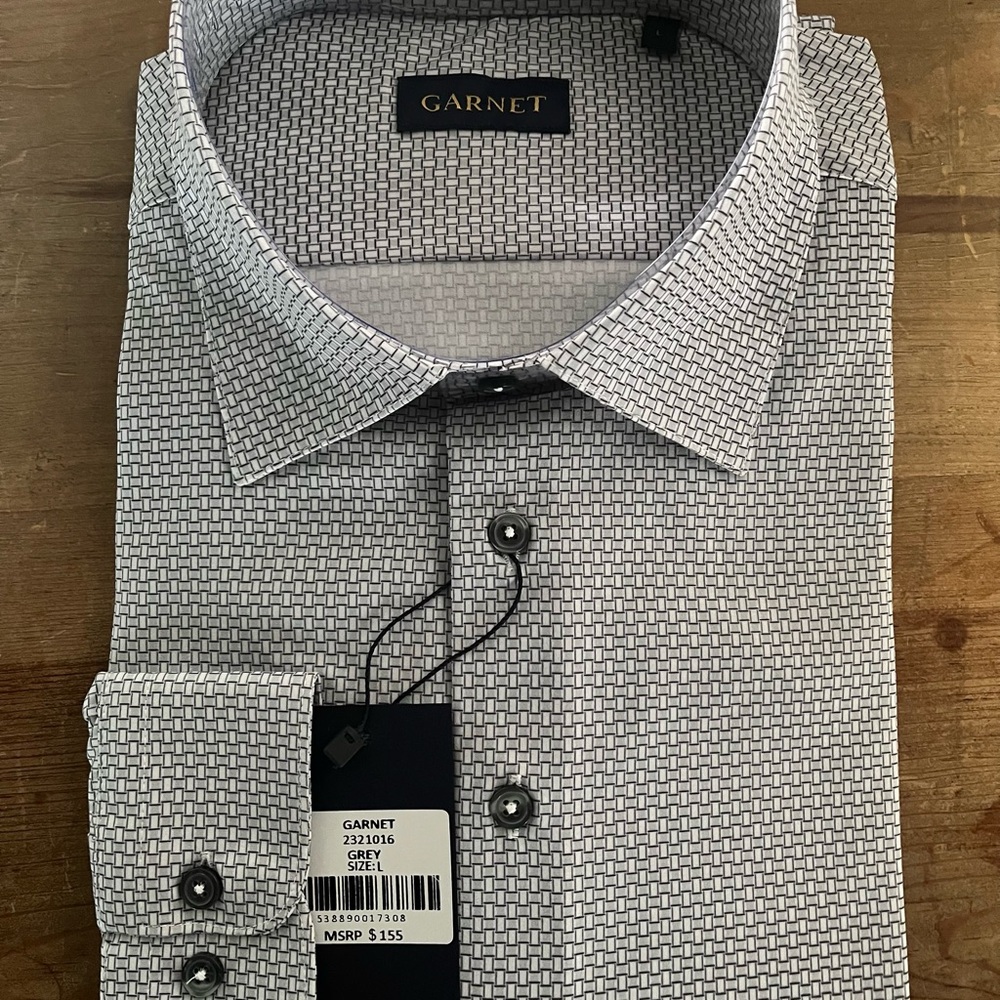 Gray Geometric Pattern Dress Shirt with Pointed Collar by Garnet